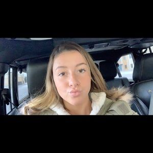 Meet your Posher, Gillian